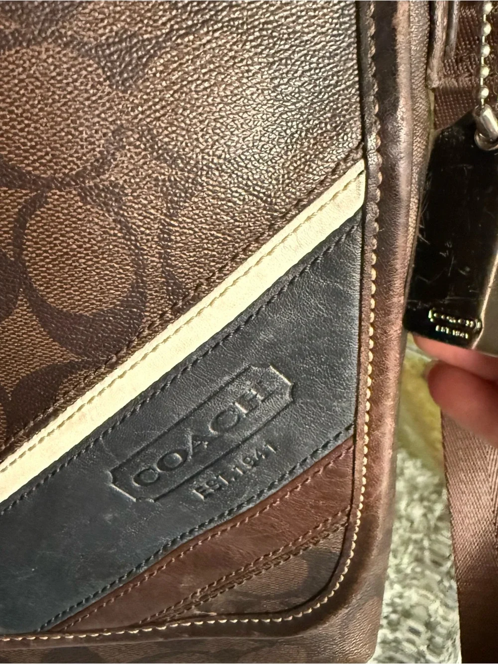 Coach F70339 Heritage Signature Leather Messenger Laptop Crossbody Bag Brown